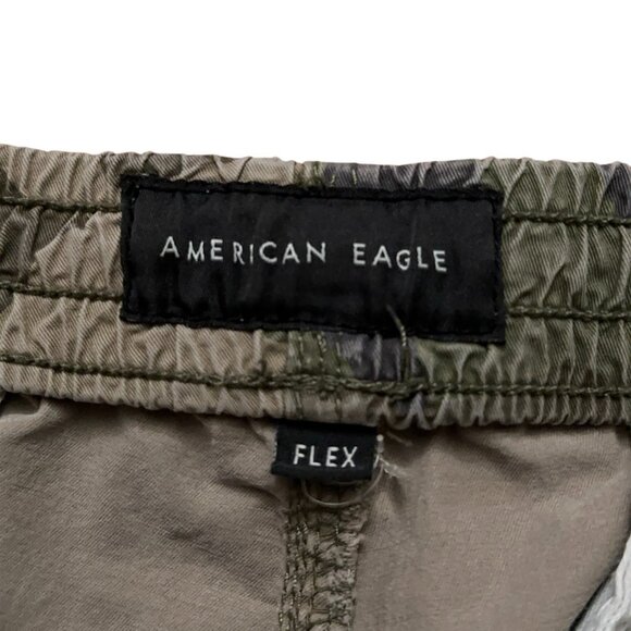 American Eagle Cargo Shorts Mens Size XL Flex Stretch Drawstring Green Camo - Picture 3 of 5